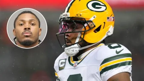 Josh Jacobs, corredor de los Packers, arrestado por cargos de violencia doméstica y estrangulamiento
