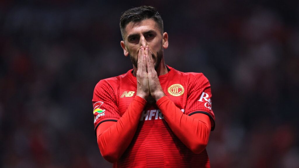 ¿Por qué Paulinho no juega contra Pachuca hoy 10 de mayo de 2026?