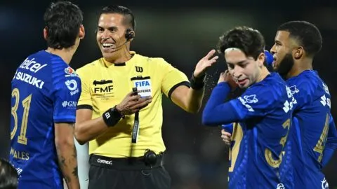 Designación de Daniel Quintero para la final genera polémica; Cruz Azul analiza presentar queja