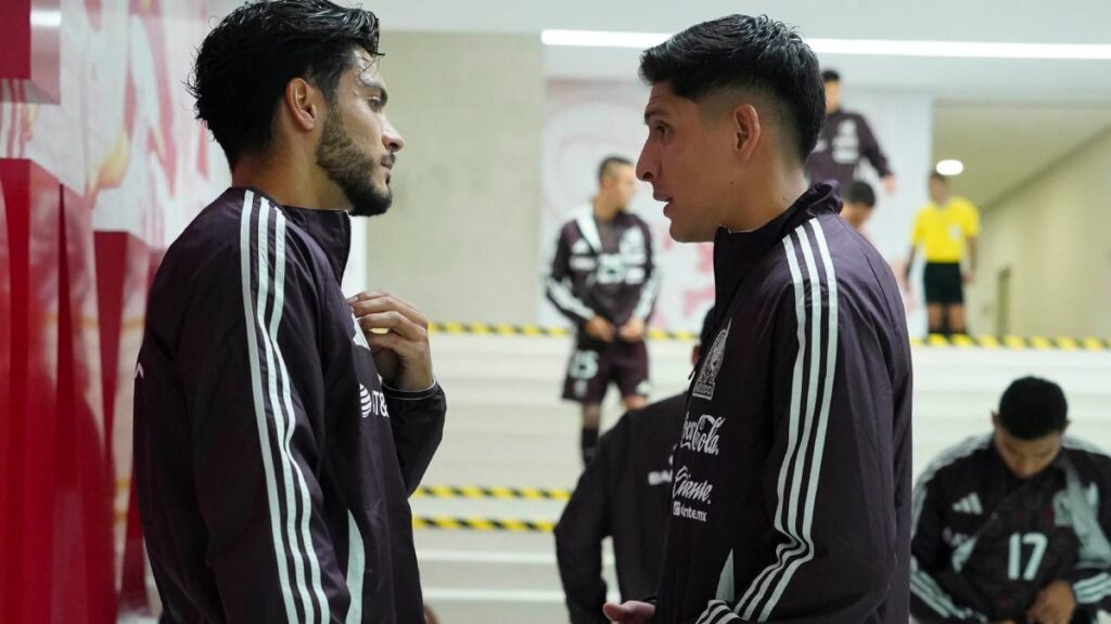 Raúl Jiménez y Edson Álvarez no salieron ni a la banca en los respectivos duelos del Fulham y del Fenerbahce