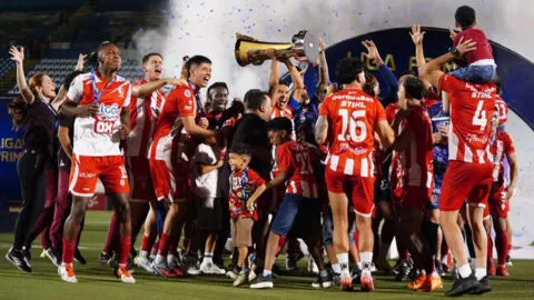 Real Estelí vuelve a coronarse campeón en Nicaragua y protagoniza el penal más insólito del 2026