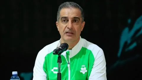 Renato Paiva busca recuperar la identidad de Santos Laguna: "No vine solo para cambiar resultados"