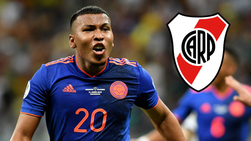 Roger Martínez, en un partido de la Selección Colombia. - Vizzor Image.