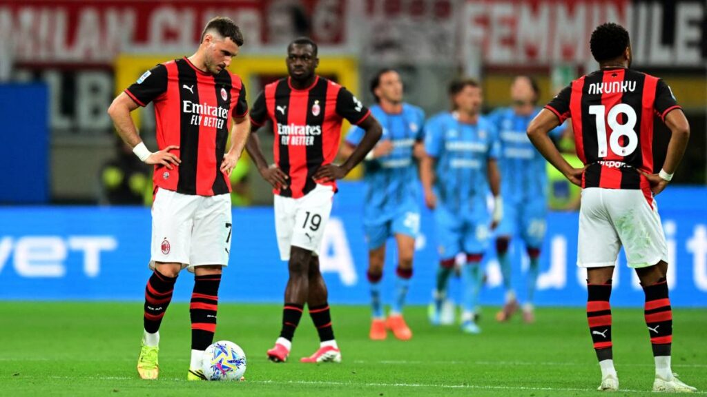 El delantero del AC Milan, Santiago Gimenez, se quedó sin marcar dentro de la Serie A debido, en gran parte, a su lesión en el tobillo.