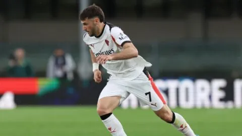 ¡Milan tropieza ante Sassuolo! Santiago Giménez suma minutos en la Serie A