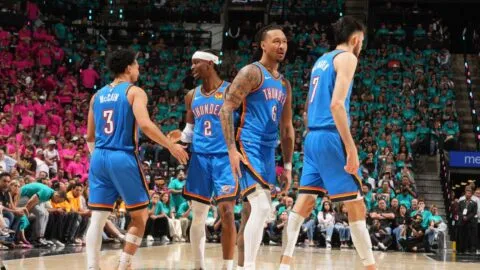 El Thunder se levanta de un golpe inicial y toma ventaja en la serie ante Spurs