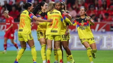 ¡Noche azulcrema en Toluca! América golea a las Diablas y se acerca a la séptima final en la era Villacampa