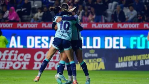 Pachuca firma la remonta ante Chivas y avanza a semifinales de la Liga MX Femenil