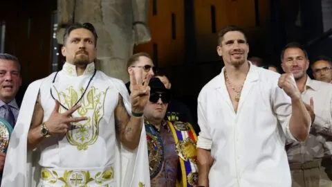 Usyk vs Verhoeven en vivo desde las pirámides de Egipto: horario y dónde ver la pelea por el peso pesado del CMB