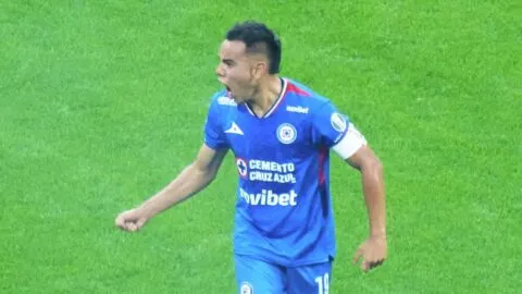 Cruz Azul vs Chivas en vivo: Finaliza la primera parte en el Estadio Azteca