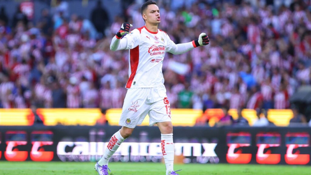 Whalley, clave para Chivas