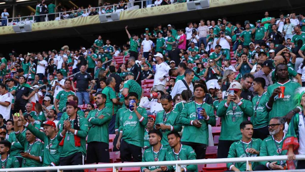 La afición, invitado de lujo en el México-Corea del Sur