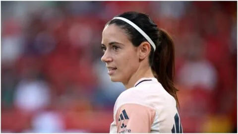 Aitana Bonmatí se una a los festejos de la selección mexicana en el Ángel de la Independencia