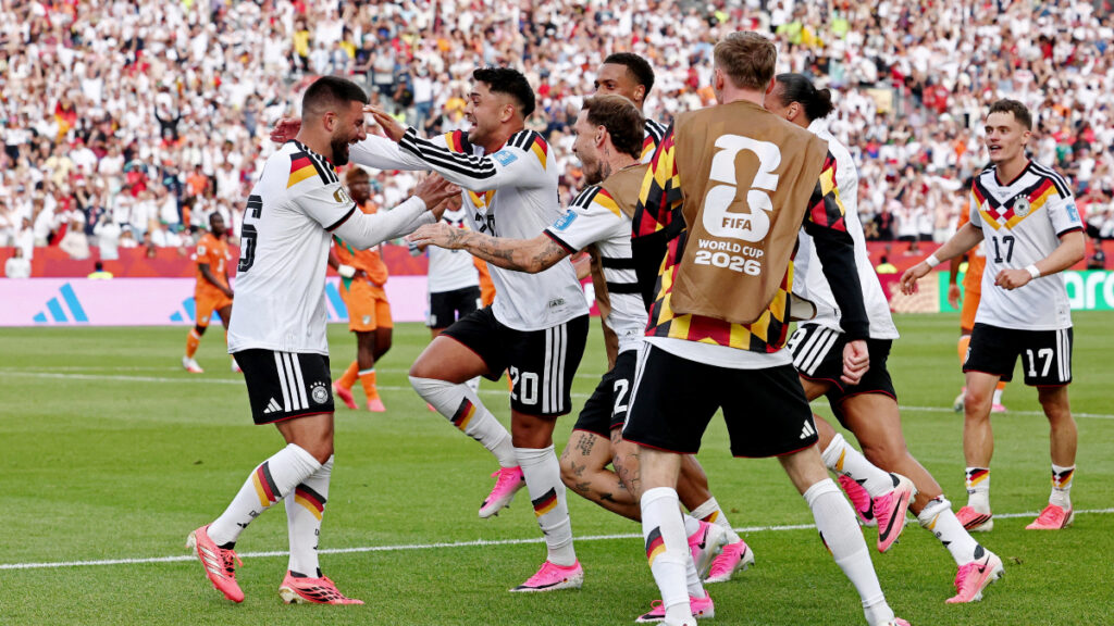 Jugadores de Alemania celebran. - Thomas Mukoya, Reuters.