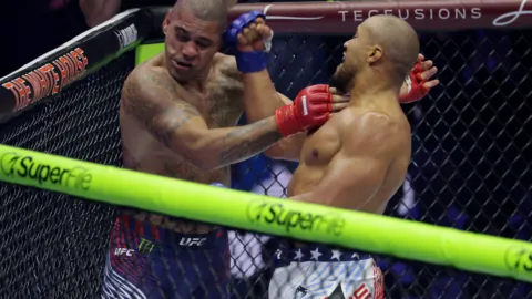 ¿Quién es el GOAT de la UFC ahora? Jon Jones reivindica su legado tras caída de Alex Pereira en el UFC Freedom 250