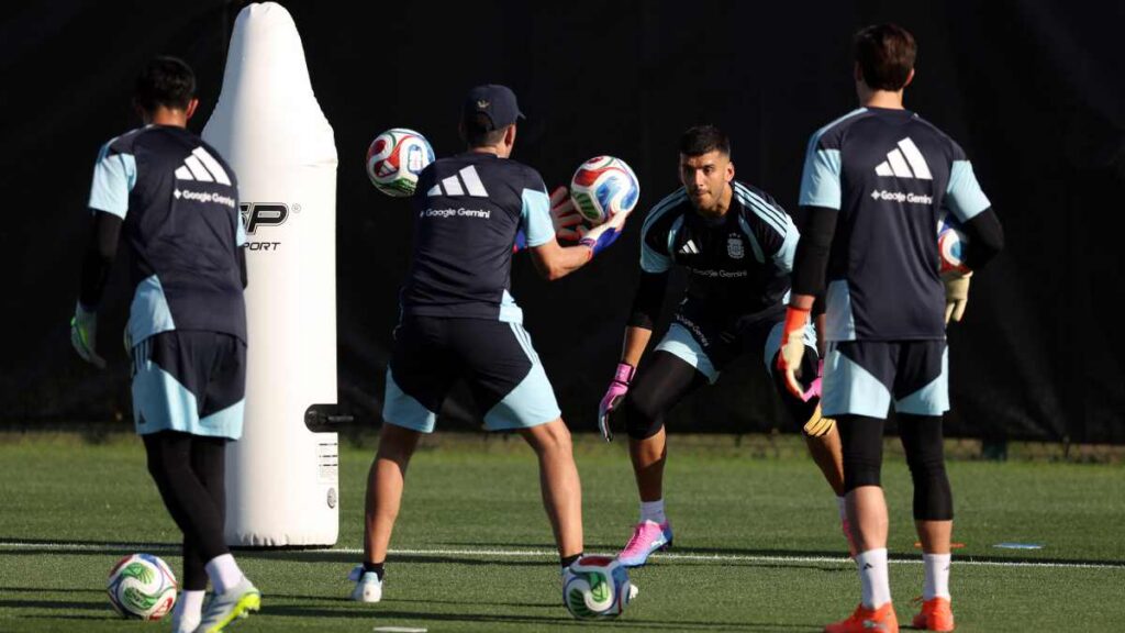 Argentina entrenando para el Mundial en Kansas City