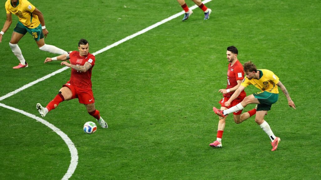 ¡Metcalfe pone el segundo de los Socceroos!