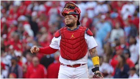 ¡Avión que iba transportar a Yadier Molina se estrella! Reportan dos muertos