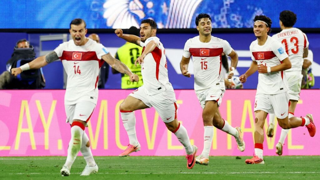 ¡Ayhan le da el triunfo a Turquía!