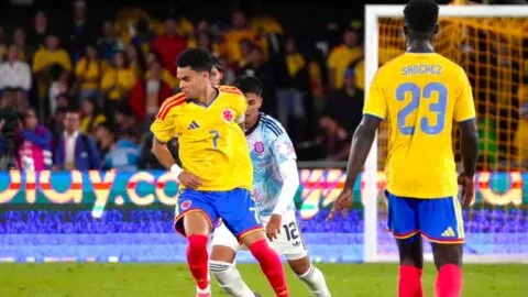 Scaloni elogia a Colombia: "Puede pelear el Mundial 2026"