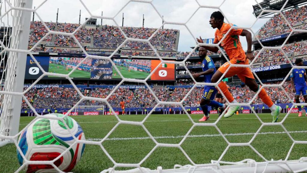 Costa de Marfil vence a Curazao 