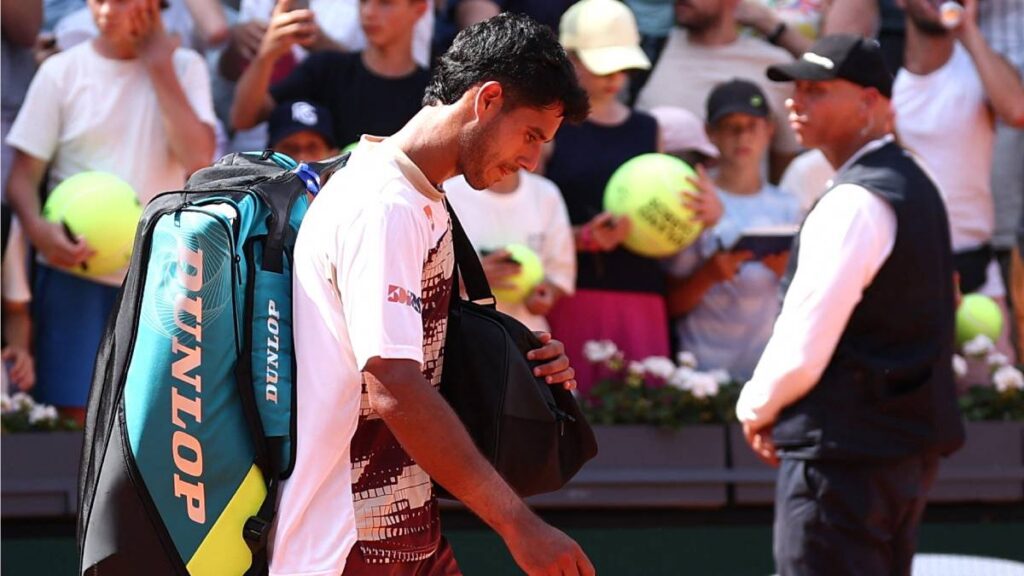 Daniel Vallejo, sancionado con 65 mil euros por Roland Garros 2026