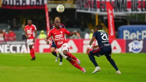 Edwin 'Shirra' Mosquera no tiene asegurada su continuidad en Santa Fe: otro equipo del fútbol colombiano le hace 'ojitos'