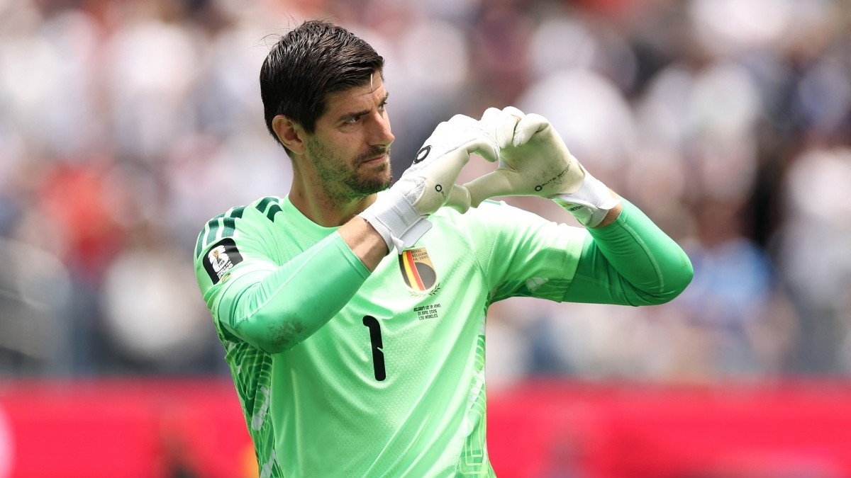 Thibaut Courtois tiene exactamente 2 metros de altura.  Foto: Stu Forster / AFP