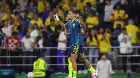 Uzbekistán vs Colombia en vivo: ¡Inicia la parte complementaria!