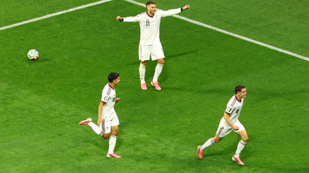 ¡Fidalgo pone el tercero!