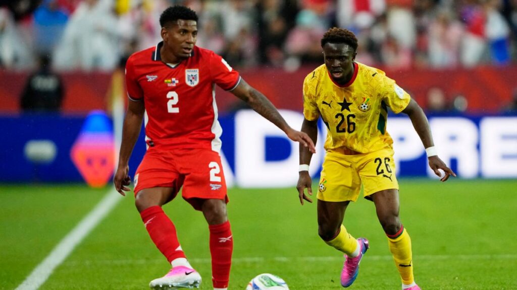 Los Black Stars mejor en el complemento