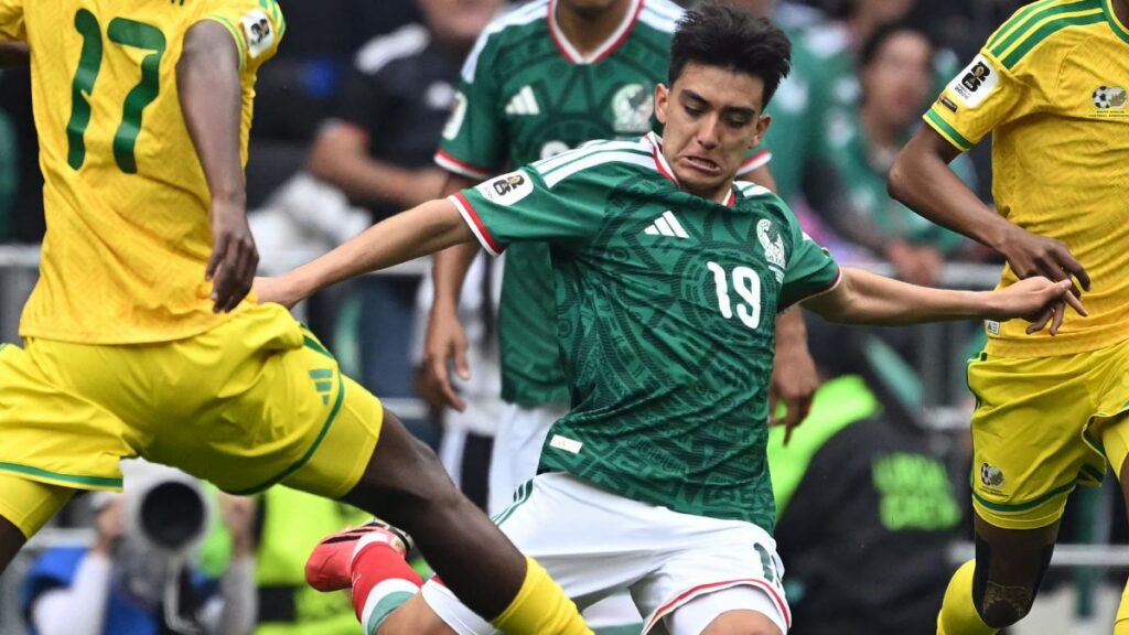 Gil Mora debuta en el Mundial