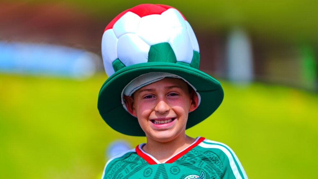 ¿Cuándo se suspenden las clases por el Mundial 2026?