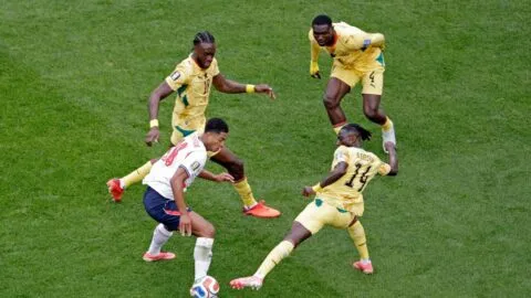 Inglaterra vs Ghana en vivo: Los europeos se acercan pero no generan peligro