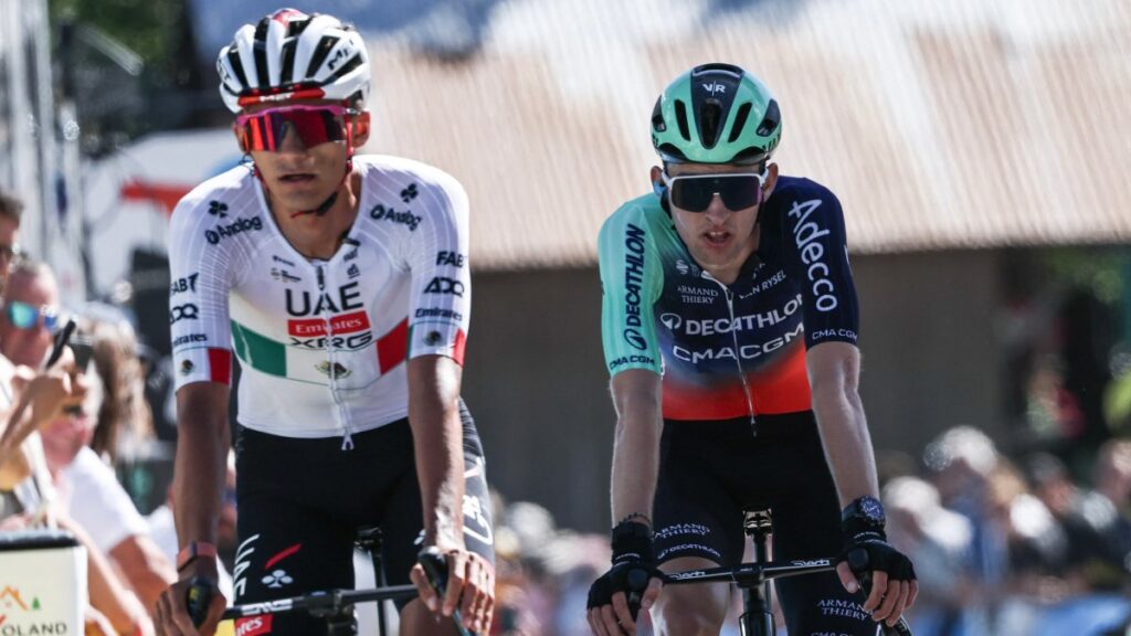Isaac del Toro en la etapa 7 del Tour Auvergne Rhone-Alpes 2026