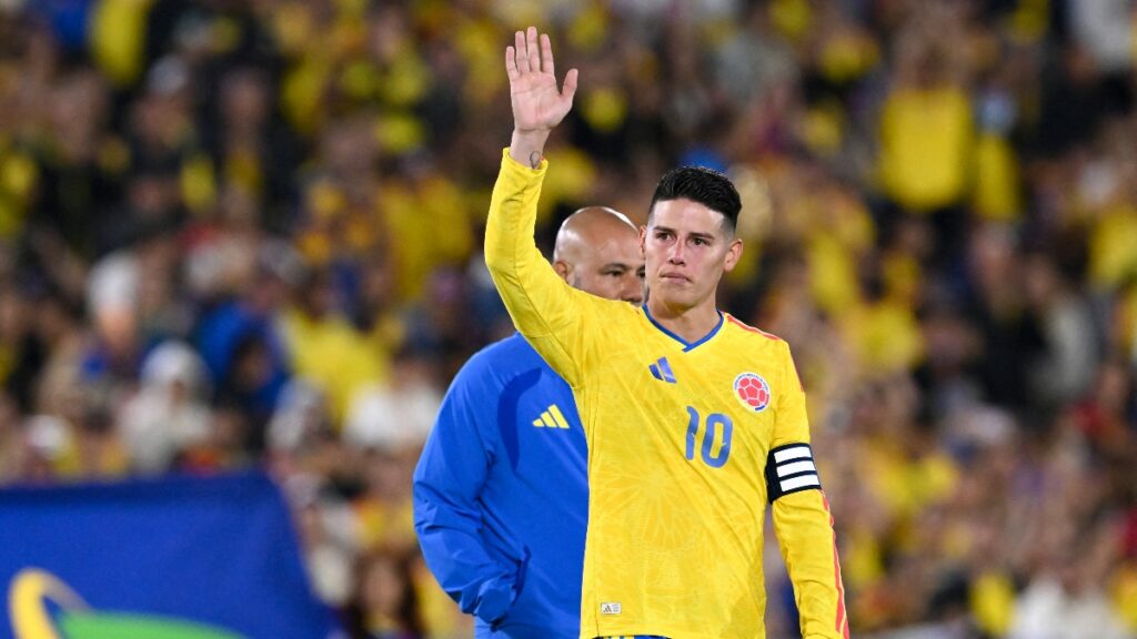 James Rodríguez, capitán de la Selección Colombia, en la despedida mundialista