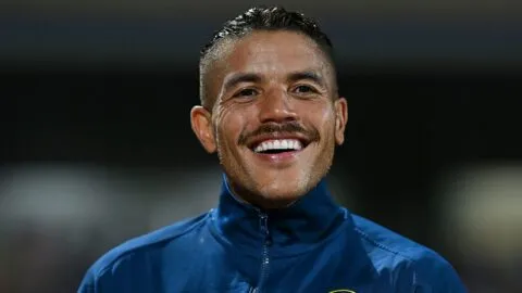 ¡Oficial! Jonathan dos Santos se va del América