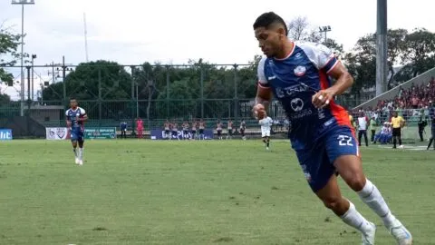 Deportivo Cali refuerza su defensa con un lateral izquierdo de Internacional de Bogotá
