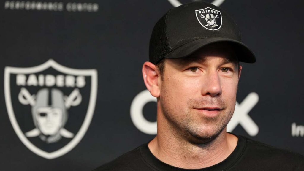 Klint Kubiak, coach de Raiders