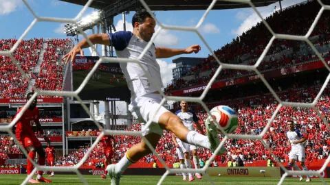 Canadá vs Bosnia y Herzegovina en vivo: Canadá insiste en busca del empate