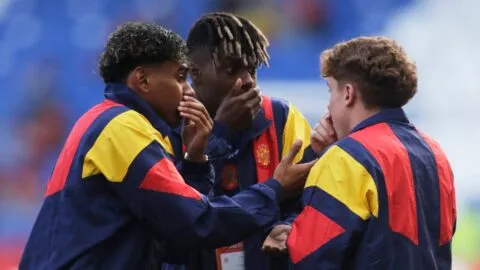 Lamine Yamal, Nico Williams y Víctor Muñoz envían mensaje a Puebla tras perderse el amistoso ante Perú