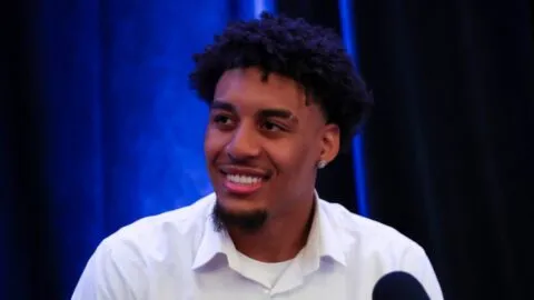 Los latinos que buscan abrirse paso en el Draft NBA 2026