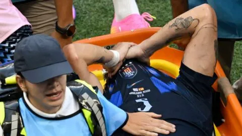 Manuel Ugarte sufre rotura de ligamentos en la rodilla izquierda tras el Uruguay vs España
