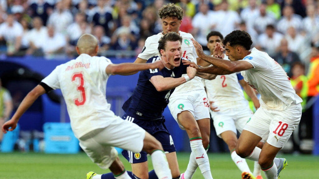 Acción de juego, Marruecos y Escocia. - Paul Rutherford, Imagn vía Reuters.