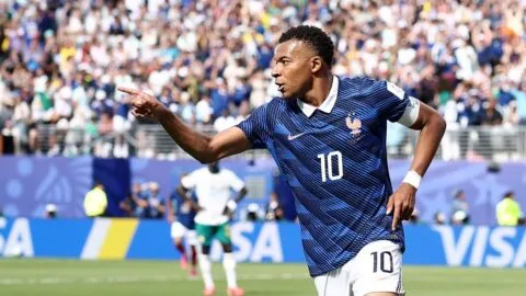 Mbappé en modo leyenda: el francés supera a Pelé, Fontaine y Messi como goleadores en Mundiales