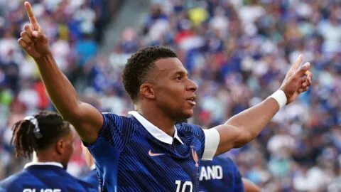 Kylian Mbappé se convierte en el máximo goleador en fases finales de la Copa del Mundo