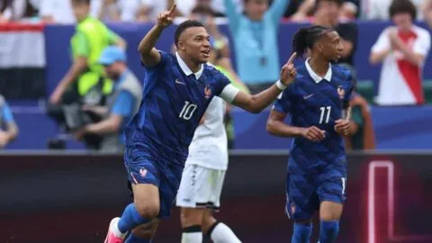 Francia vs Irak en vivo: Mbappé adelanta a Francia