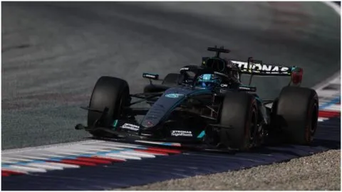 ¡Guerra entre Kimi Antonelli y George Russell en las prácticas libres 3 del GP de Austria! Checo Pérez termina 19