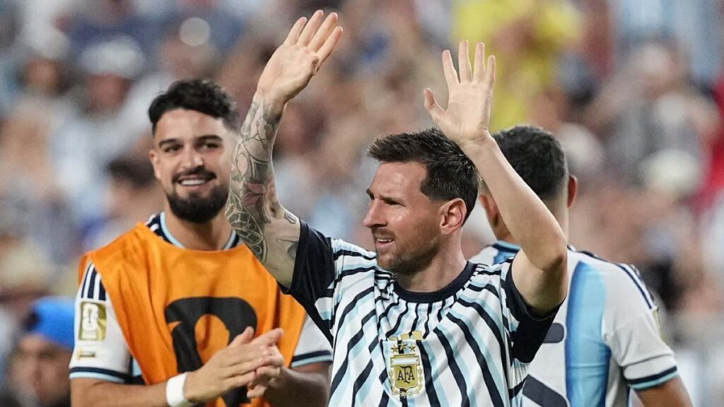 Messi, hat-trick ante Argelia