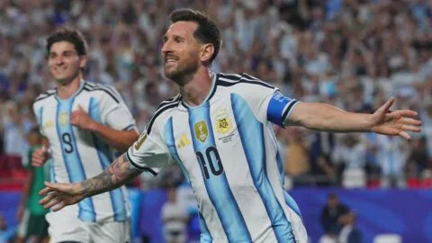 Argentina vs Argelia: reacciones de Messi y los jugadores argentinos tras la noche histórica, al momento